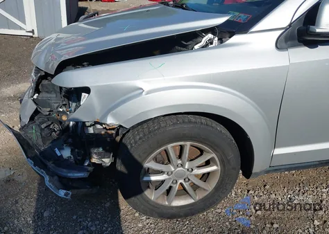 2014 Dodge Journey Sxt from USA, damaged, VIN 3C4PDDBG3ET271021